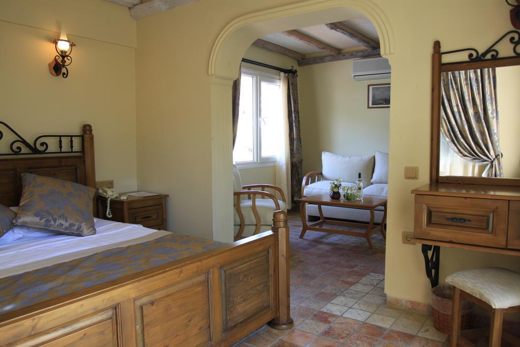 Asfiya Sea View Hotel كاس الغرفة الصورة